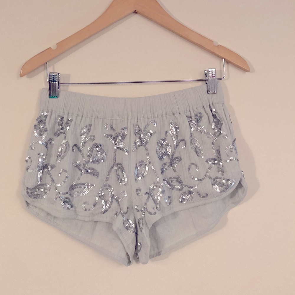 Staring at Stars Light Blue Gray Shorts with Floral Pattern Sequins *Need Repair